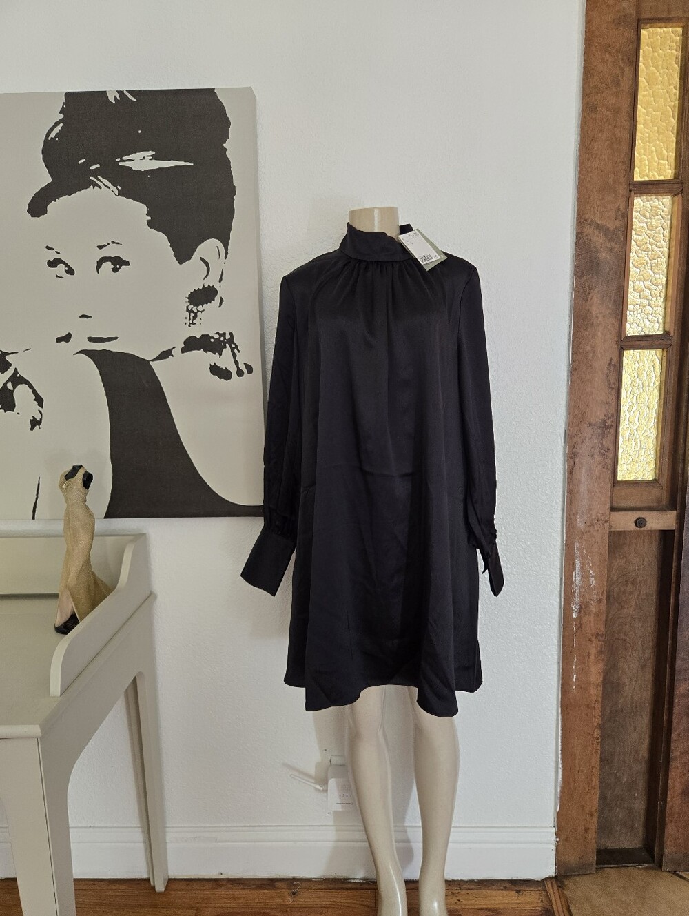 NWT Womens Black High-Neck Long-Sleeve Tunic Top Size Large